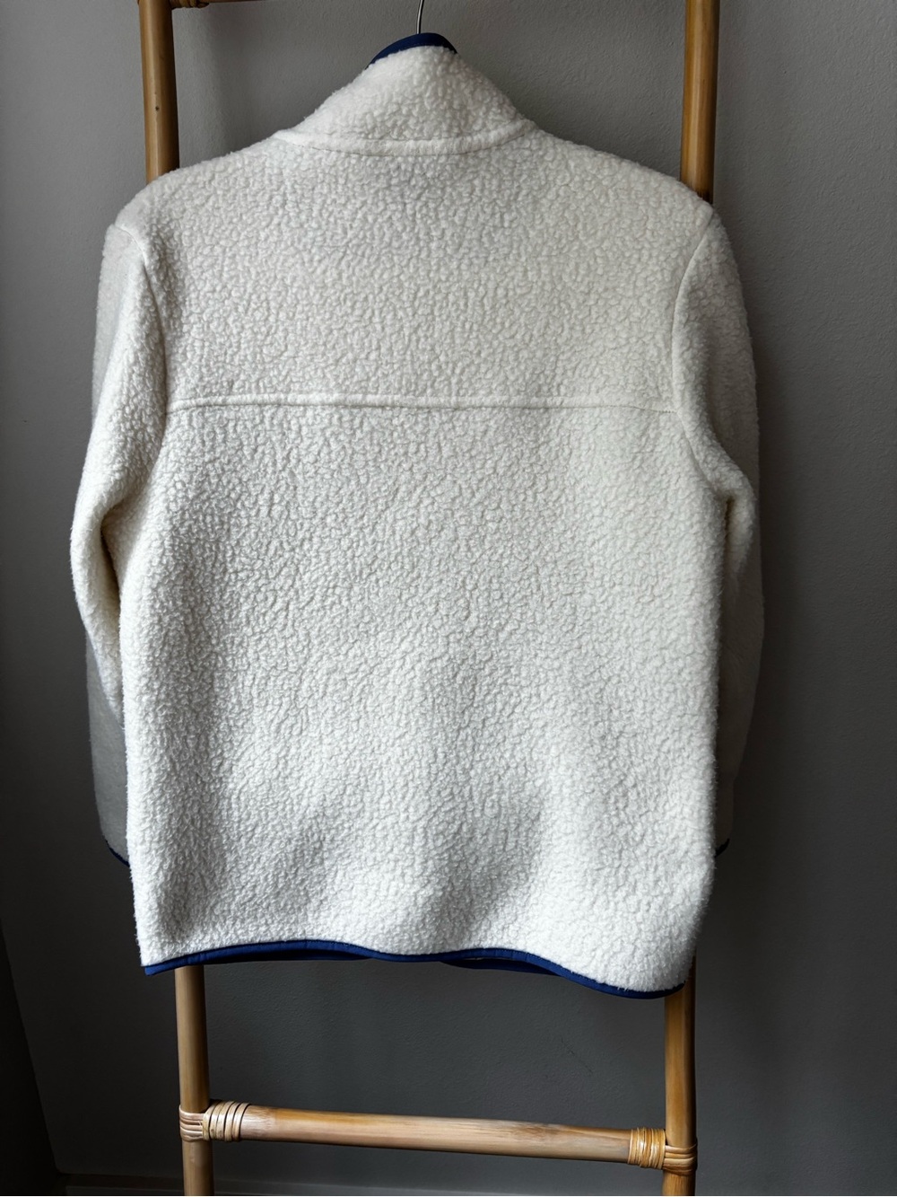 Patagonia Cream Teddy Fleece Jacket with Navy Trim - Picture 4 of 5